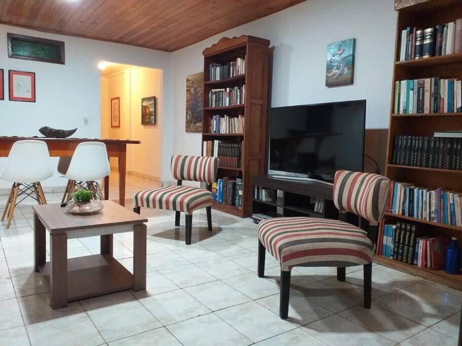 Departamento privado en las Cataratas del Iguazú Puerto Iguazú Exterior foto